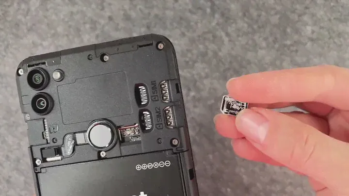 Gigaset GS5 Senior - SIM-Karte & Akku einlegen • 🂠 • 📲 • 📡 • Anleitung | Tutorial