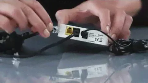 ConnectLine - Connecting to a Landline Phone
